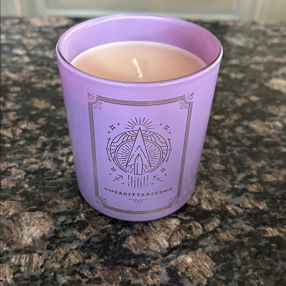 ASHLAND SCENTED ZODIAC CANDLE "SAGITTARIUS " 10 OZ NWT